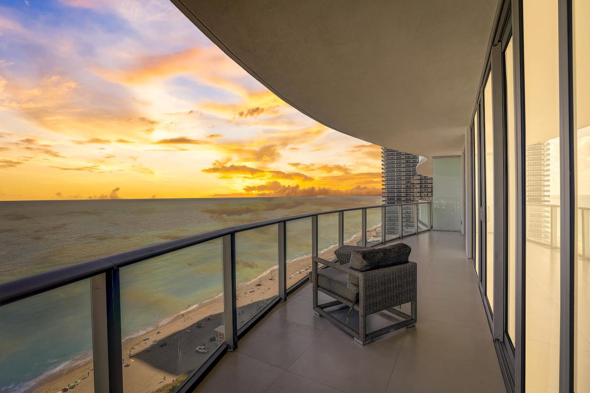 1502 - Stunning Ocean View At The Beach Appartement Hollywood Buitenkant foto